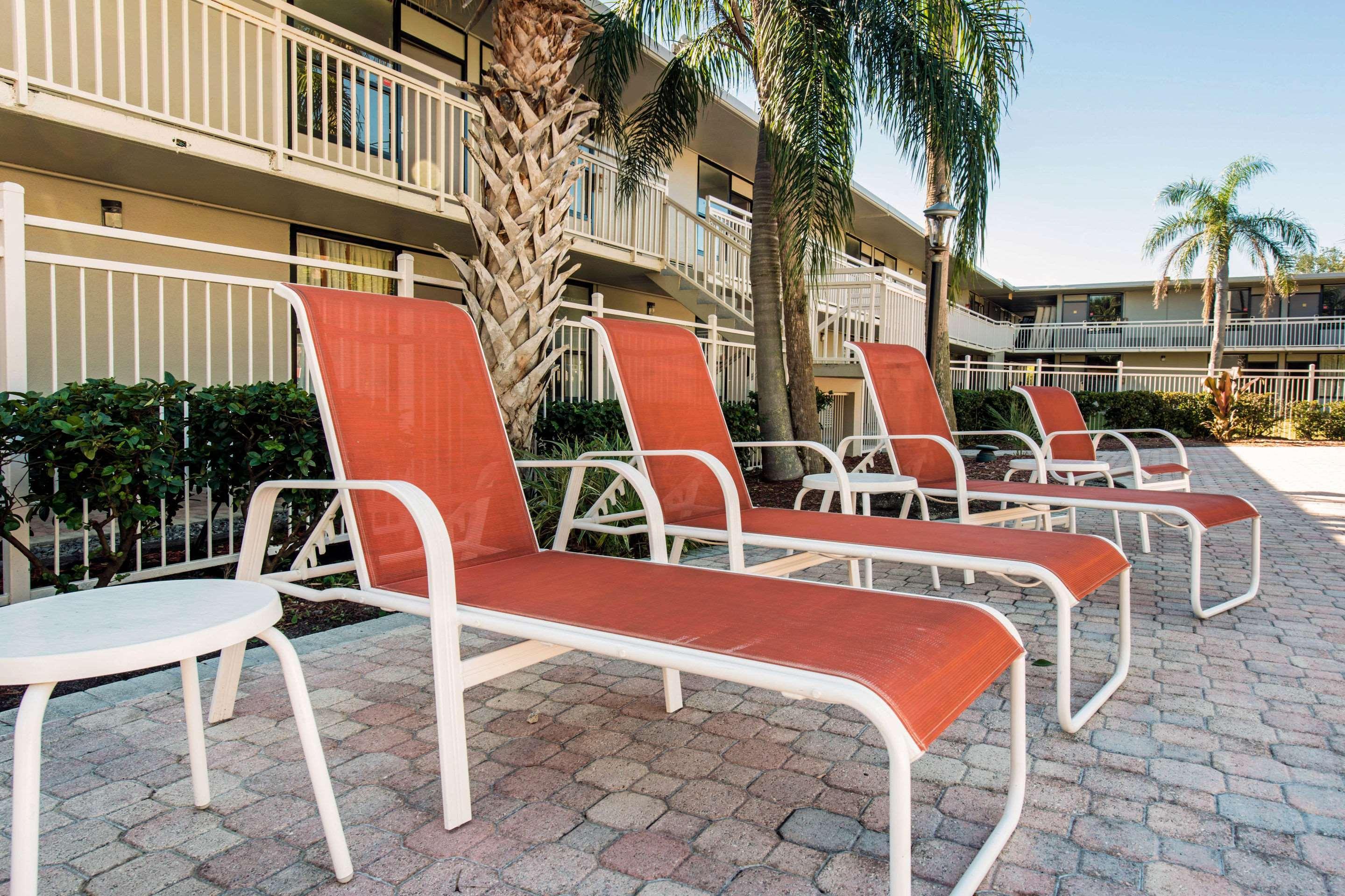 Econo Lodge Orlando Airport Buitenkant foto