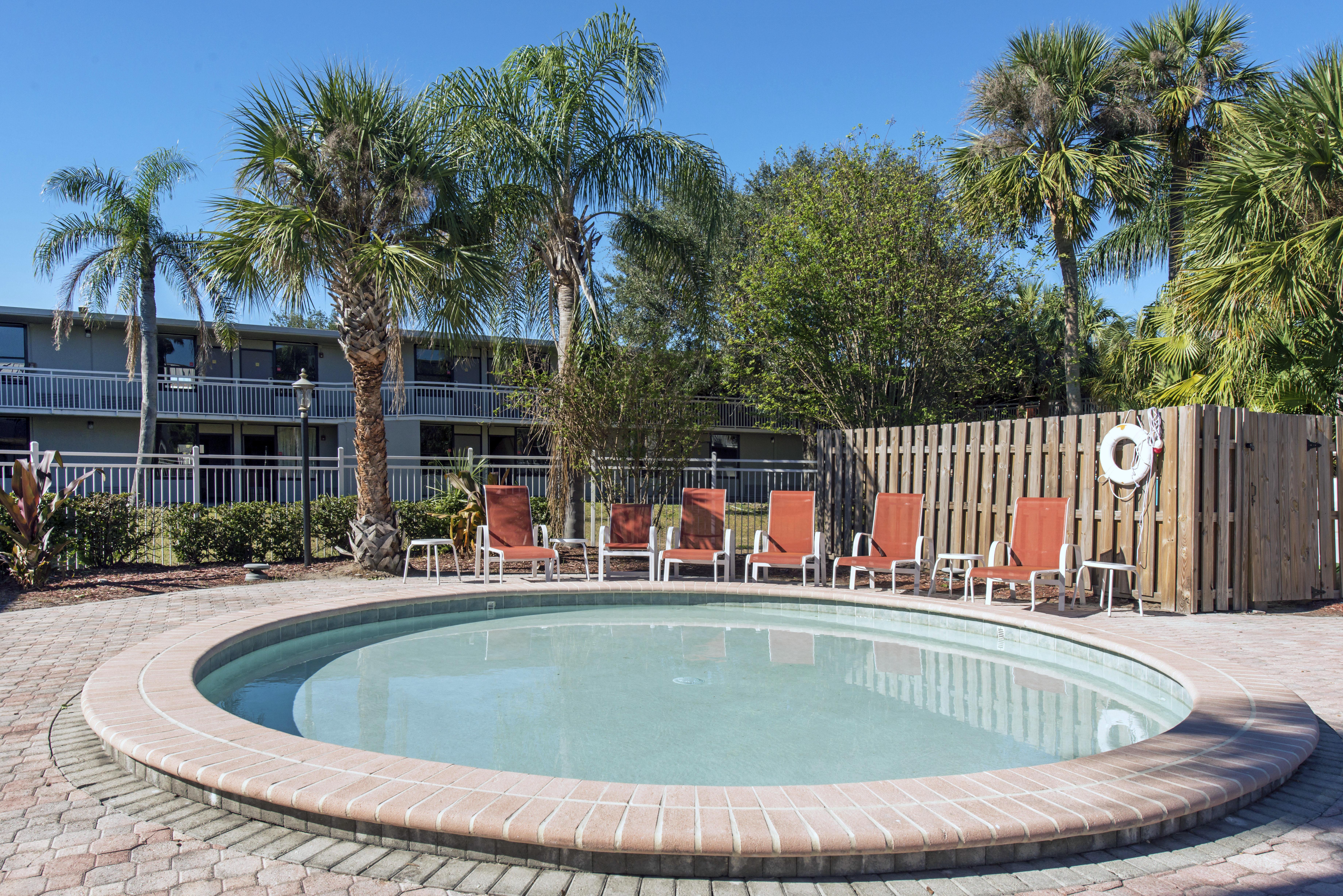 Econo Lodge Orlando Airport Buitenkant foto